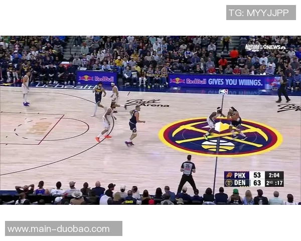 戈登今日扣篮表现引发约基奇疑惑他究竟何时完成了这精彩一扣