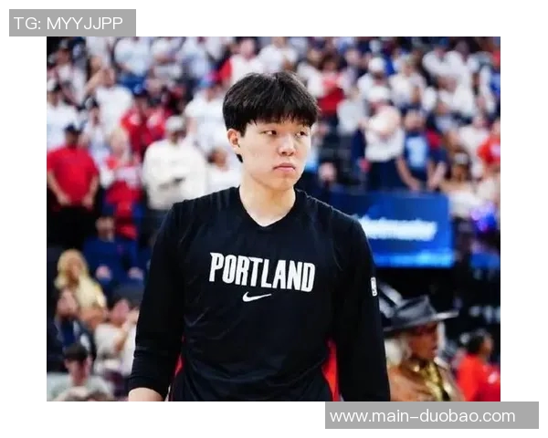 杨瀚森谈球队增重要求：我自然发展觉得自己挺好