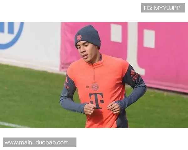 埃贝尔谈穆西亚拉复出表现称其需时间适应赛场节奏